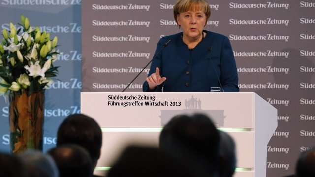 <p>
	Меркел по време на форума на&nbsp;S&uuml;ddeutsche Zeitung. <em>Снимка: Ройтерс</em></p>
