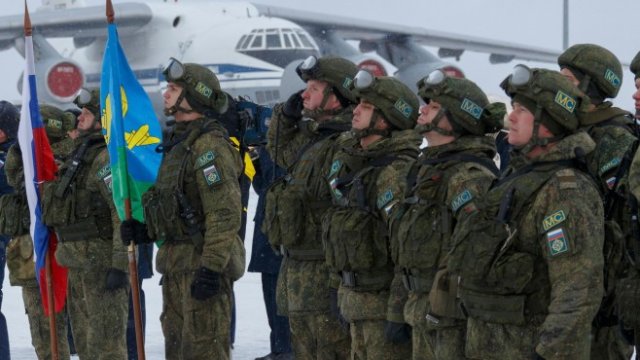 <p>
	Руските войници се изтеглиха от съседната страна. <em>Снимка: EPA/RUSSIAN DEFENCE MINISTRY PRESS SERVICE/</em></p>
