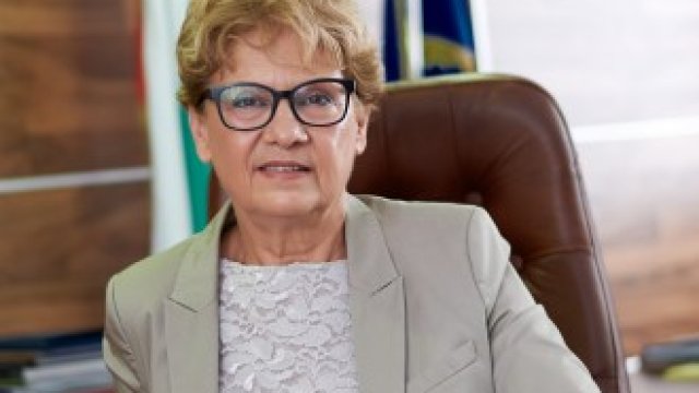 <p>
	Регионалният министър арх. Виолета Комитова.&nbsp;<em>Снимка: МРРБ</em></p>
