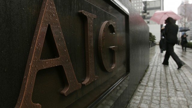 <p>
	Противниците на регулациите се аргументират с тезата, че застрахователният сектор се е справял по-добре от банките по време на финансовата криза през 2008 г., когато само AIG получи помощ от правителството. <em>Снимка: Ройтерс</em></p>
