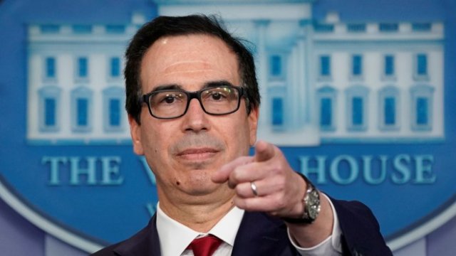 <p>
	Стивън Манучин. <em>Снимка: Ройтерс</em></p>
