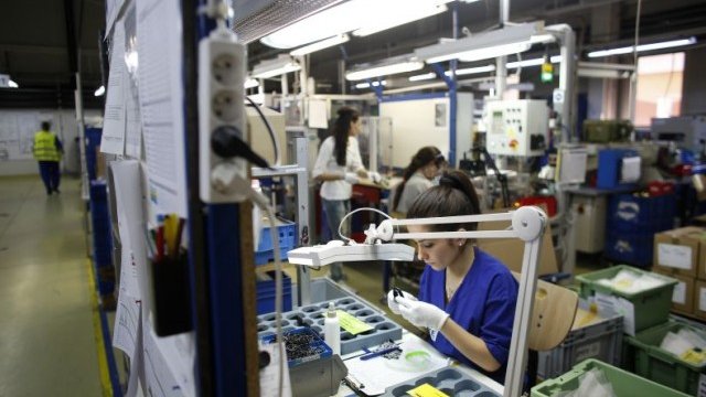 <p>
	През последните години България е сред предпочитаните дестинации за откриване на производства на компоненти за автомобили. <em>Снимка: архив, Ройтерс</em></p>
