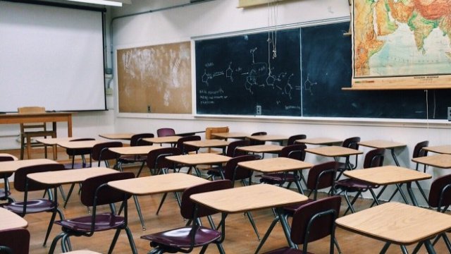 Доналд Тръмп обещава 105 млрд. долара за училищата в САЩ