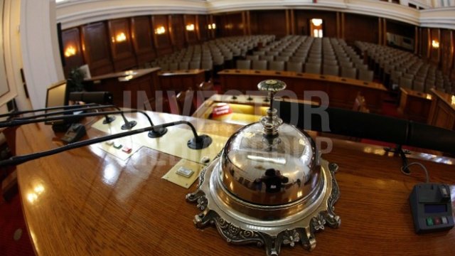 <p>
	<em font-size:="" pt="" style="color: rgb(102, 102, 102); font-family: ">Снимка: Олег Попов, Investor Media Group</em></p>
