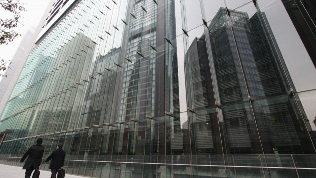 <p>
	Занапред Шинзо Абе предвижда на няколко места в Япония да бъдат създадени стратегически зони, където ще бъде улеснено строителството. <em>Снимка: архив, Ройтерс</em></p>
