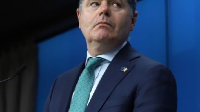 <p>
	Председателят на Еврогрупата и финансов министър на Ирландия Паскал Донахю.&nbsp;<em>Снимка: Valeria Mongelli/Bloomberg</em></p>
