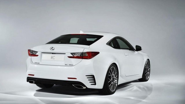 <p>
	<em>Снимка: Lexus </em></p>
