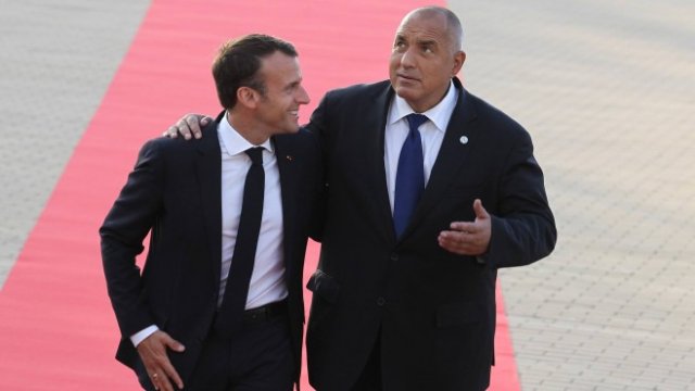 <p>
	Премиерът Бойко Борисов порещна вчера френският президент Еманюел Макрон. <em>Снимка: Олег Попов, Investor Media Group</em></p>
