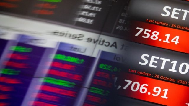 Акциите в сектора на недвижимите имоти в Китай поевтиняха
