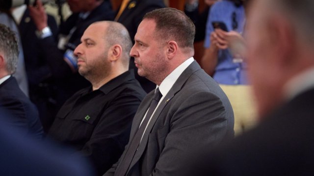 Рустем Умеров, вляво, и Андрий Ермак. Снимка: President.gov.ua