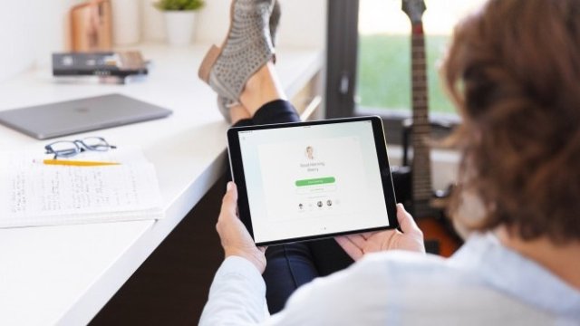 Регулациите преди коронавируса затрудняват идентификацията на клиента