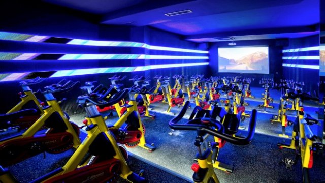 <p>
	<em>Снимки:&nbsp;Pulse Fitness</em></p>
