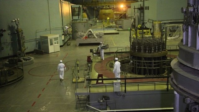 <p>
	<em>Извеждане от експлоатация на блок ІІ в АЕЦ &quot;Козлодуй&quot;. Снимка: ДП РАО</em></p>
