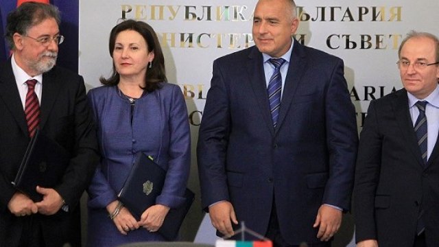 <p>
	България, Гърция и Турция сключиха споразумение за създаването на съвместен контактен център за полицейско и митническо сътрудничество. <em>Снимка: БТА</em></p>
