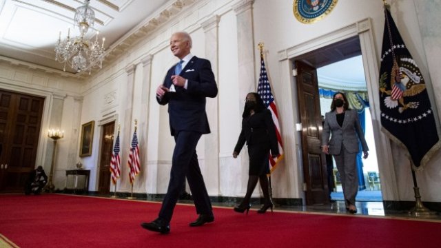 <p>
	<em>Снимка: Al Drago/Bloomberg</em></p>
