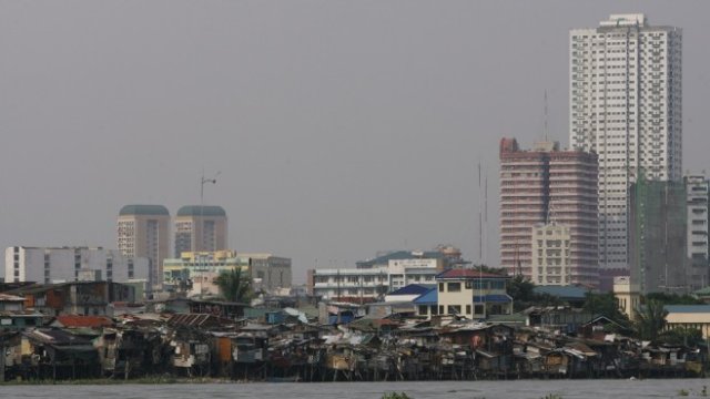 <p>
	Изглед от Манила, Филипини.<em> Снимка: Архив Ройтерс</em></p>
