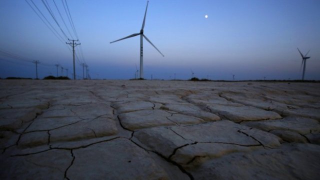 <p>
	<em>Снимка: архив Ройтерс</em></p>
