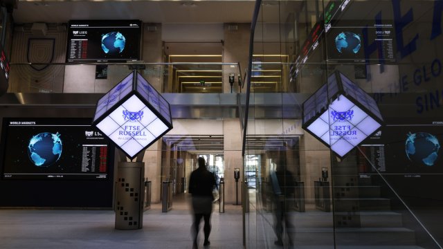 Сградата на Лондонската фондова борса в Ситито. Снимка: Hollie Adams/Bloomberg