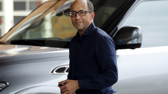 <p>
	Дик Костоло. <em>Снимка: Ройтерс</em></p>
