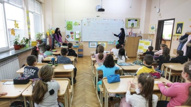 <p>
	<em font-size:="" pt="" style="color: rgb(102, 102, 102); font-family: ">Снимка: Димитър Кьосемарлиев, Investor Media Group</em></p>
