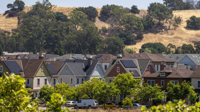 Завършените жилища са били под 10% от наличностите в САЩ през юли. Снимка: David Paul Morris/Bloomberg