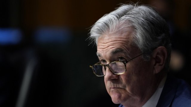 <p>
	Крал Джей не трябва да вярва на глупаците. <em>Снимка: Bloomberg</em></p>
