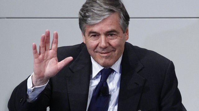 <p>
	Главният изпълнителен директор на Deutsche Bank Йозеф Акерман. Снимка: Ройтерс</p>
