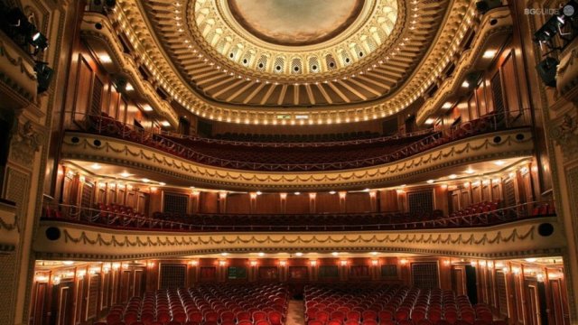 Сред обновените сгради ще бъде и тази на Софийската опера и балет. Снимка: Софийска опера и балет