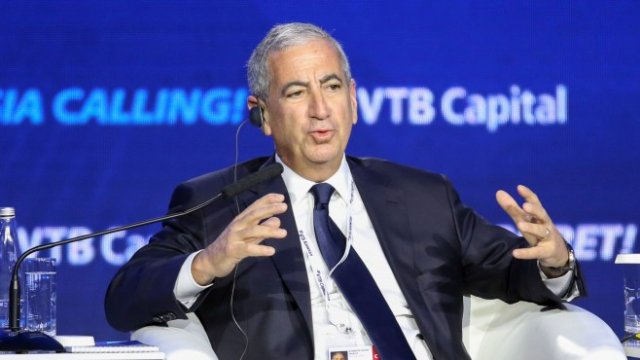 <p>
	<em>Кен Молис. Снимка: Bloomberg LP</em></p>
