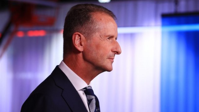 <p>
	Главният изпълнителен директор на Volkswagen Херберт Дийс.&nbsp;<em>Снимка:&nbsp;Krisztian Bocsi/Bloomberg</em></p>
