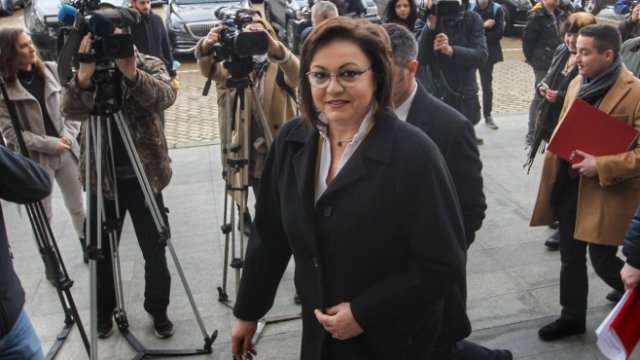 <p>
	<em>Корнелия Нинова. Снимка: Димитър Кьосемарлиев, Investor Media Group</em></p>
