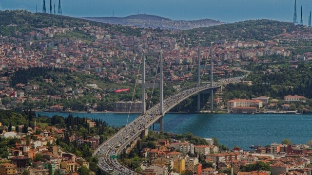 <p>
	В Истанбул са реализирани най-много сделки. <em>Снимка: pixabay.com</em></p>
