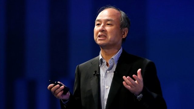 <p>
	Масайоши Сон. <em>Снимка: Архив Ройтерс</em></p>
