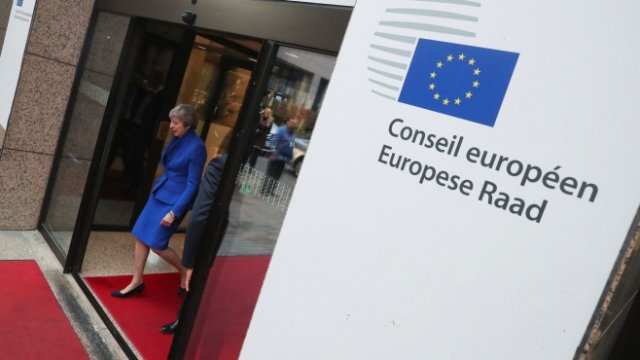 <p>
	Излизането на Великобритания от ЕС е все повече под въпрос <em>Снимка: Ройтерс</em></p>
