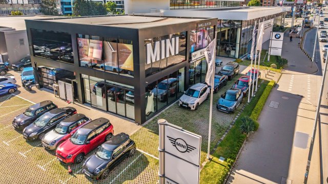 Снимка: М Кар