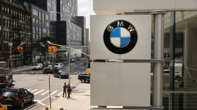 BMW предупреждава за спад на печалбата - Част 1