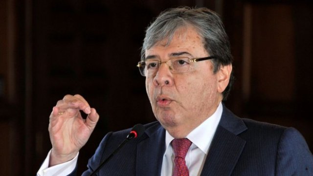 <p>
	<em>Външният министър на Колумбия Карлос Трухильо. Снимка: Ройтерс</em></p>

