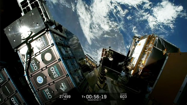 Снимка: EnduroSat