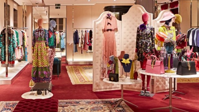 <p>
	Магазин на Gucci. Снимка: Gucii Facebook Page</p>
