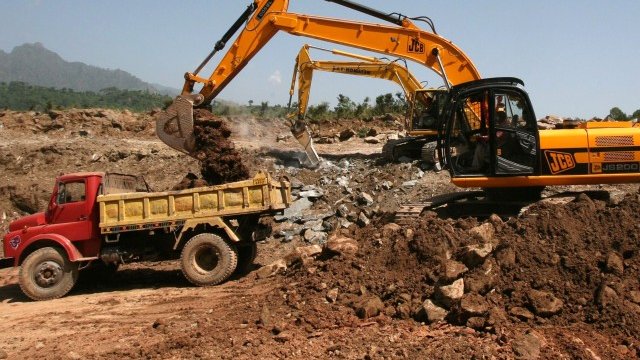 <p>
	България търси варианти за изграждане на инфраструктура не само с пари от еврофондовете, но и чрез публично-частно партньорство. <em>Снимка: Ройтерс, архив</em></p>
