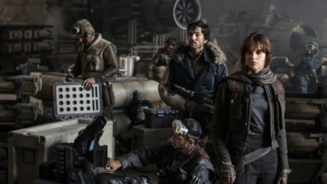 <p>
	<em>Снимка: Star Wars Facebook Page</em></p>
