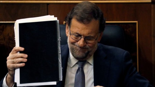 <p>
	Мариано Рахой. <em>Снимка: Архив Ройтерс</em></p>
