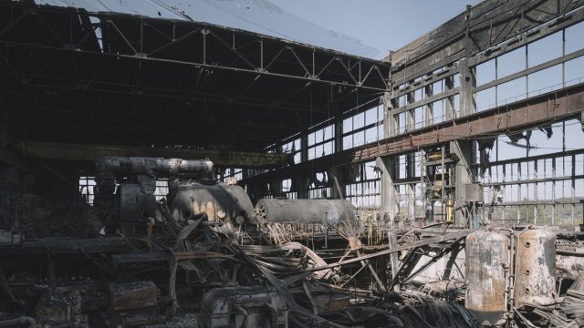 Унищожената Триполска ТЕЦ в Киев. Снимка: Bloomberg LP