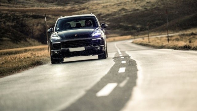 <p>
	<em>Снимка: Porsche</em></p>
