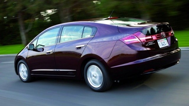 <p>
	<em>Honda FCX Clarity. Снимка: Honda </em></p>
