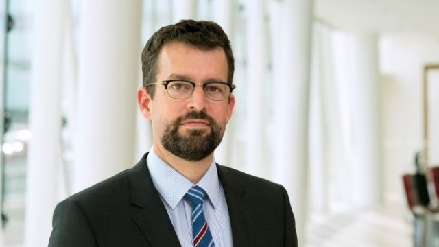 <p>
	Джон Харди. <em>Снимка: Saxo Bank</em></p>
