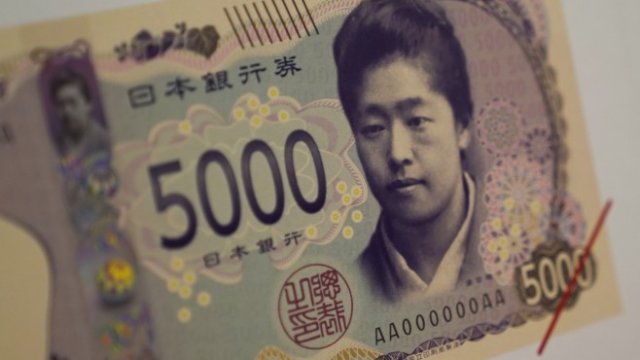 <p>
	Toru Hanai/Bloomberg</p>
