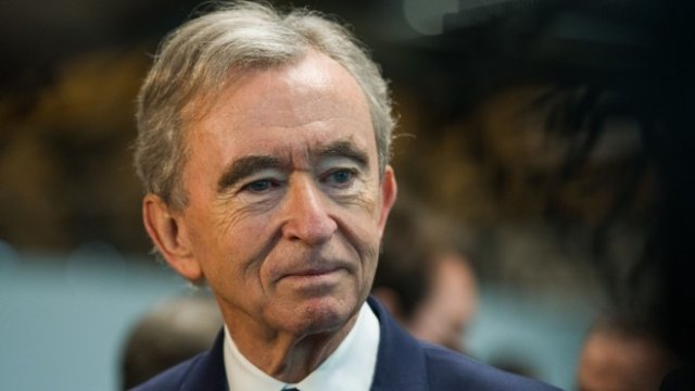 В LVMH са оптимисти за успеха на централните банки	