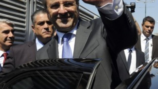 <p>
	Андонис Самарас по време на международния панаир в Солун. <em>Снимка: Ройтерс</em></p>
