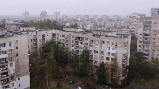 <p>
	Типични панелени блокове в София.&nbsp;<em>Снимка: Pixabay</em></p>
